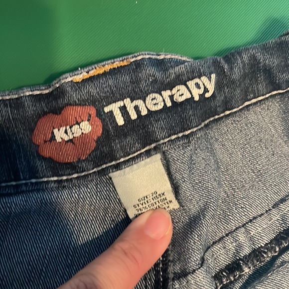 Jean shorts size 20 - Picture 2 of 3